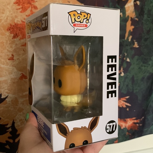 Pokémon Eevee Funko Pop! #626 - Picture 5 of 8
